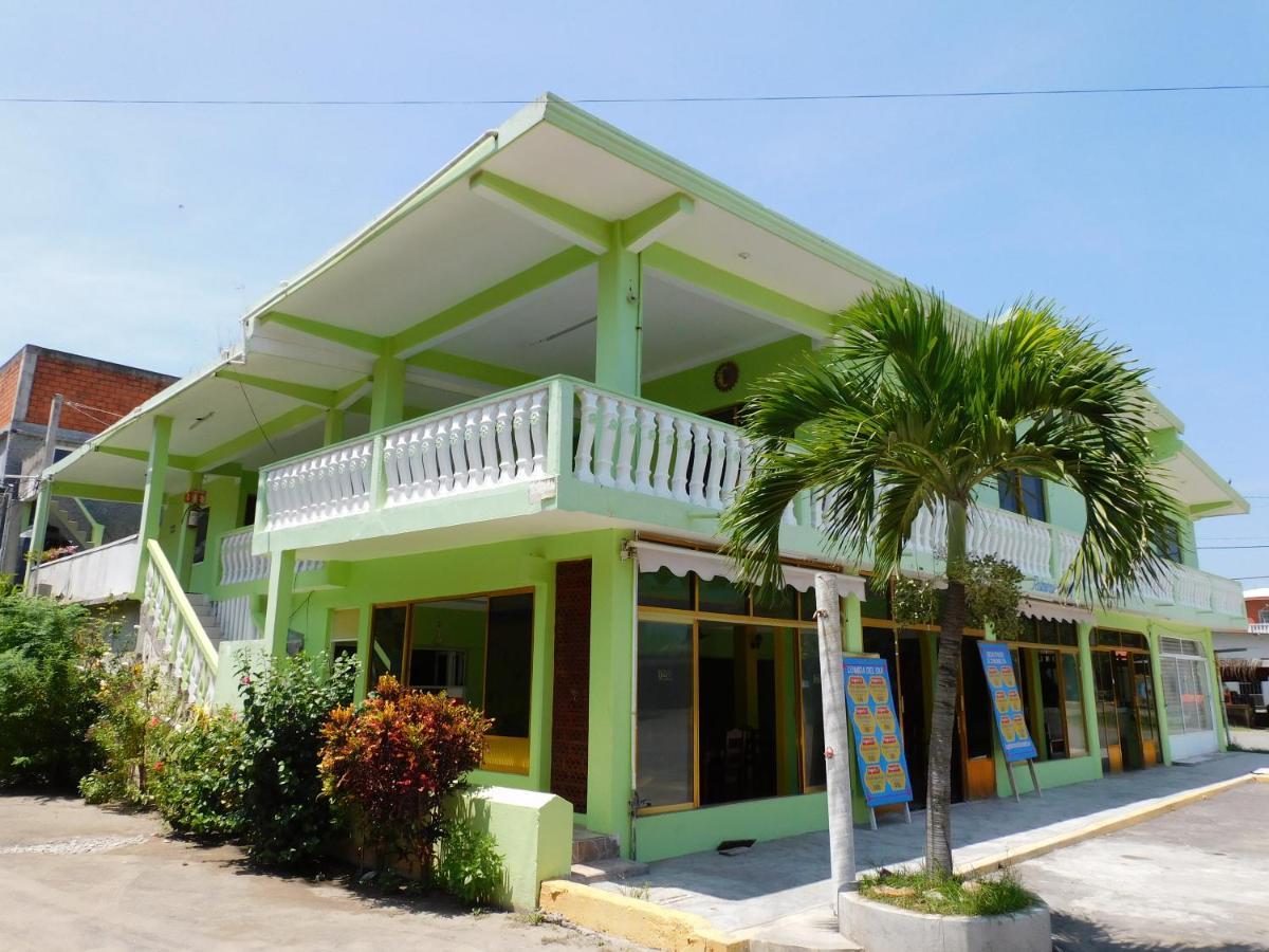 Casa de Huéspedes Yoli By Rotamundos Playa Chachalacas Exterior foto