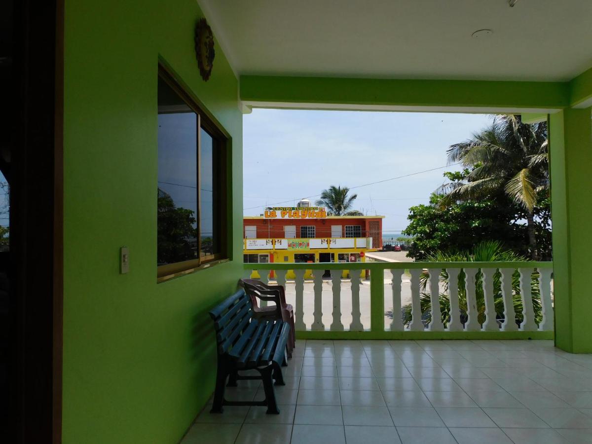 Casa de Huéspedes Yoli By Rotamundos Playa Chachalacas Exterior foto